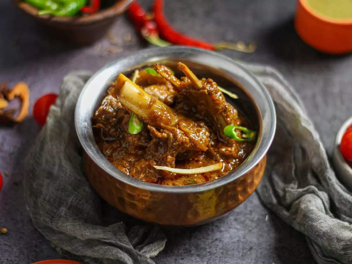 The Spicy Delight: Mastering The Art Of Crafting With Lucknow Style Mutton Nihari Recipe
