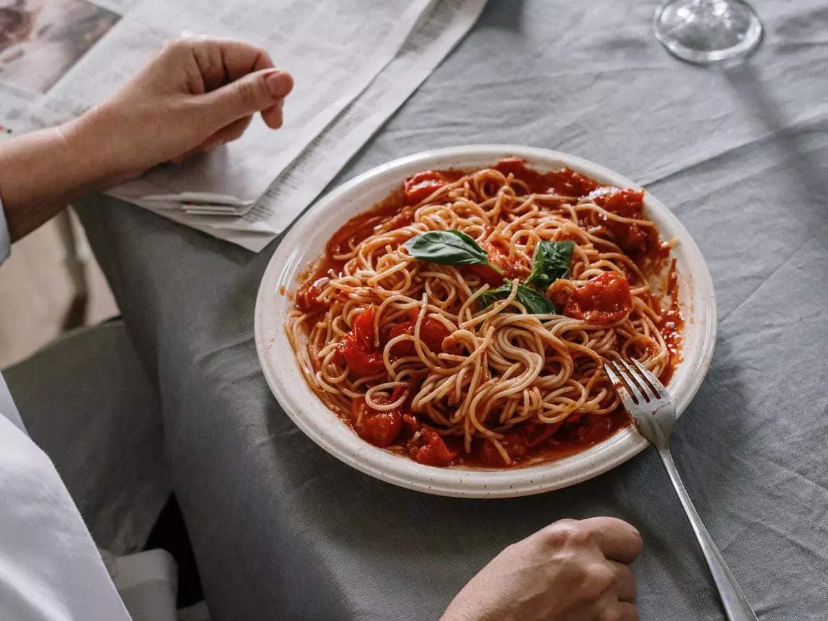 Pinch Of Yum: Experience The Mouth Watering Italian Delight With Spicy Spaghetti Noodles Recipe