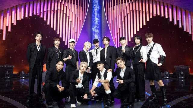 SEVENTEEN claims no. 1 on Oricon chart, achieving record for most chart-toppers by an overseas act