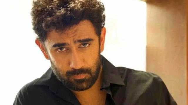 Amit Sadh takes one more step toward promoting sports and youth empowerment