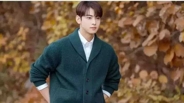 Kindness in action: Cha Eun Woo buys puffer jackets for drama staff