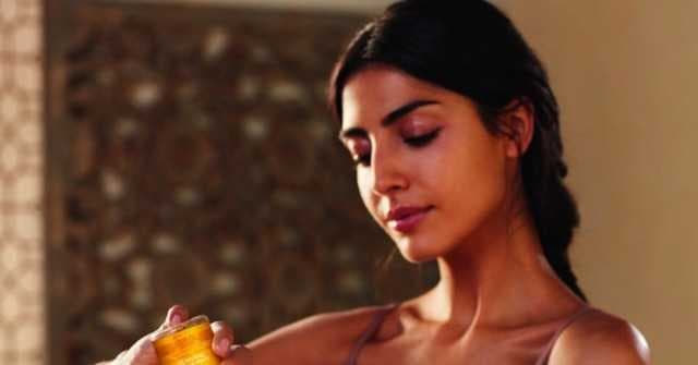 Skin Care Tips: Here's Why An Oil-Serum Is A Game-Changer For Dry And Dull Skin