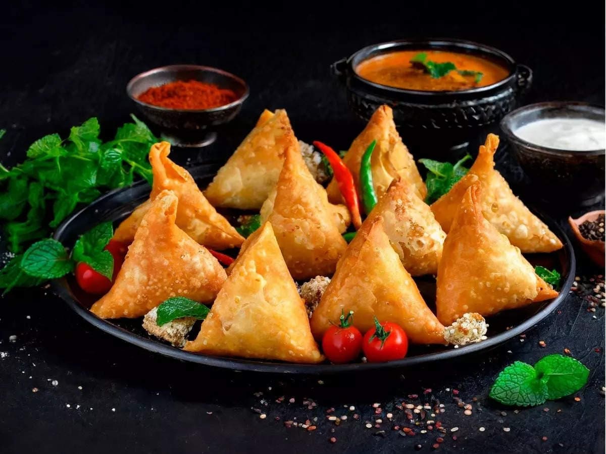 Crispy Delights: Mastering The Art Of Homemade Punjabi Style Samosa With This Authentic Recipe
